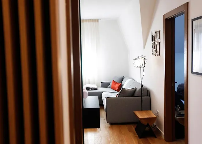 Urbankop Vidik 아파트 *