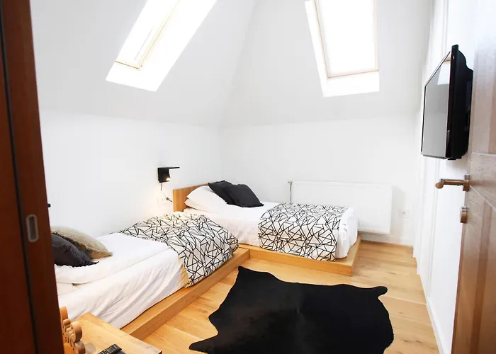 Urbankop Vidik 아파트 *